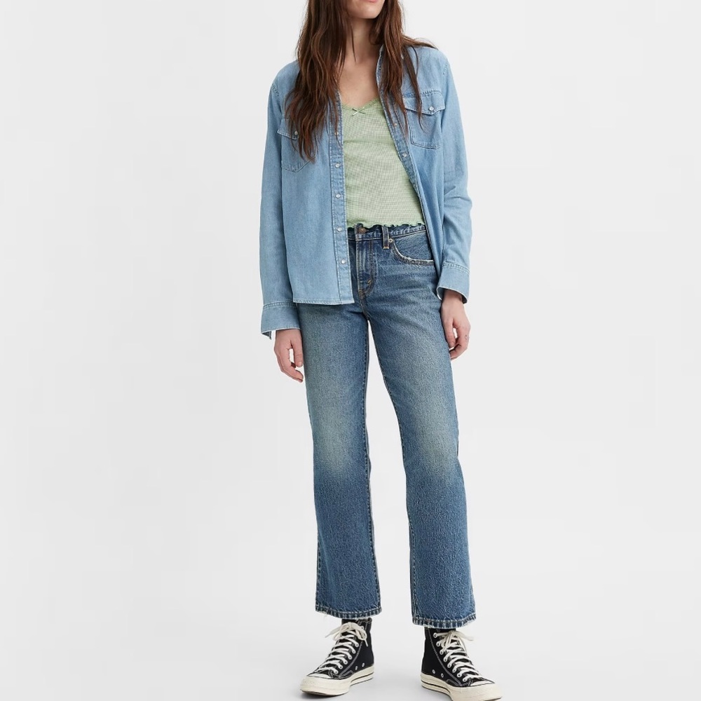 NWT Levi’s Middy Ankle Bootcut Jean size 29